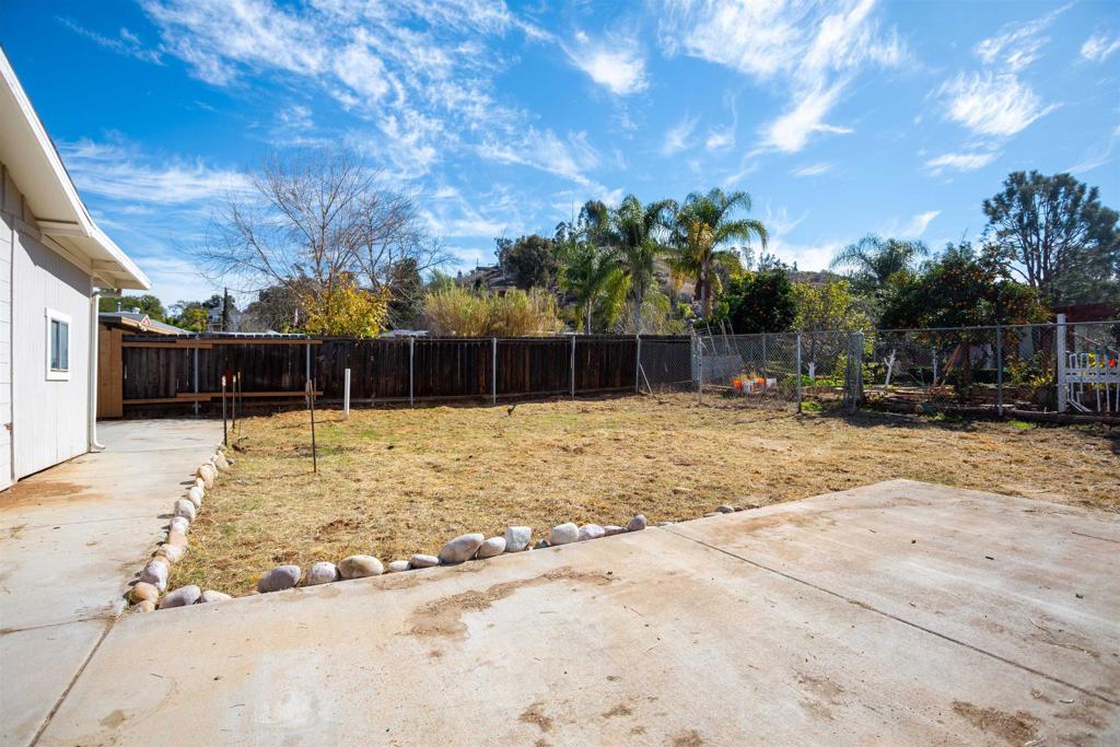 12643 Castle Court Dr Property Photo 48