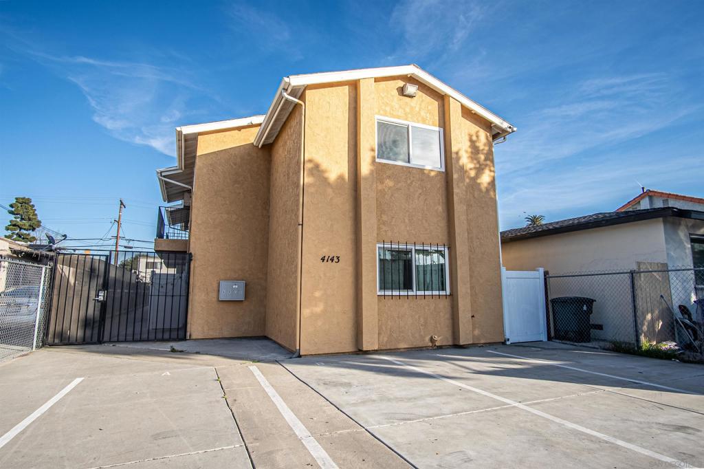 4143 Van Dyke Ave, #a-d Property Photo