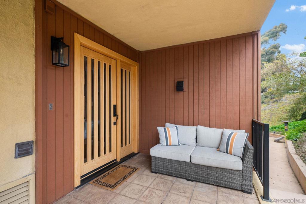 4498 Caminito Fuente Property Photo 5