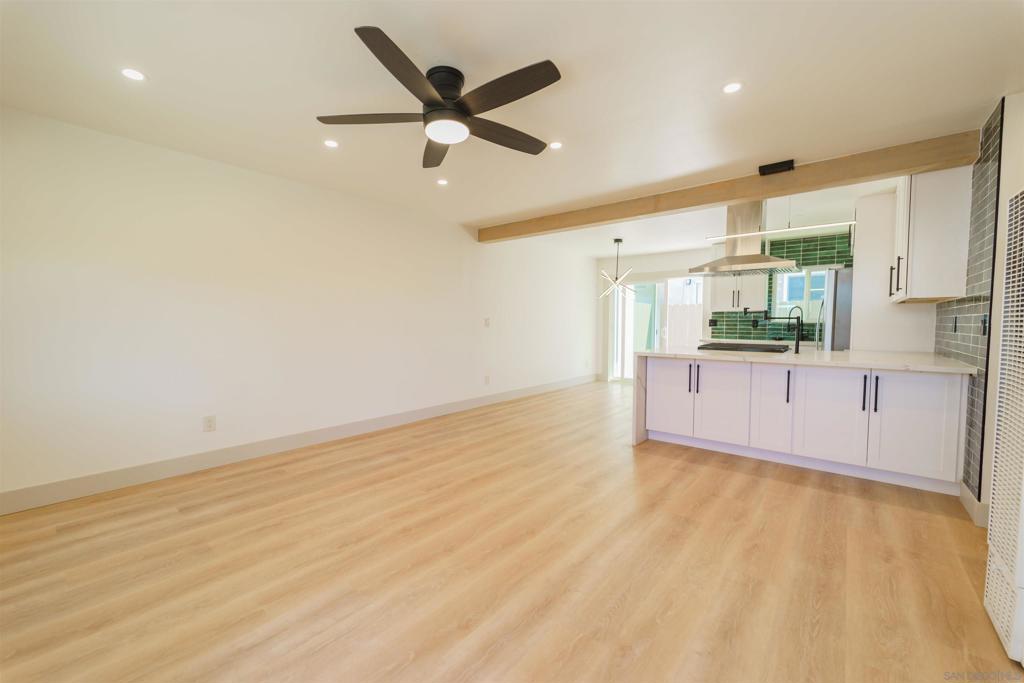1343 Grove Ave Property Photo 21