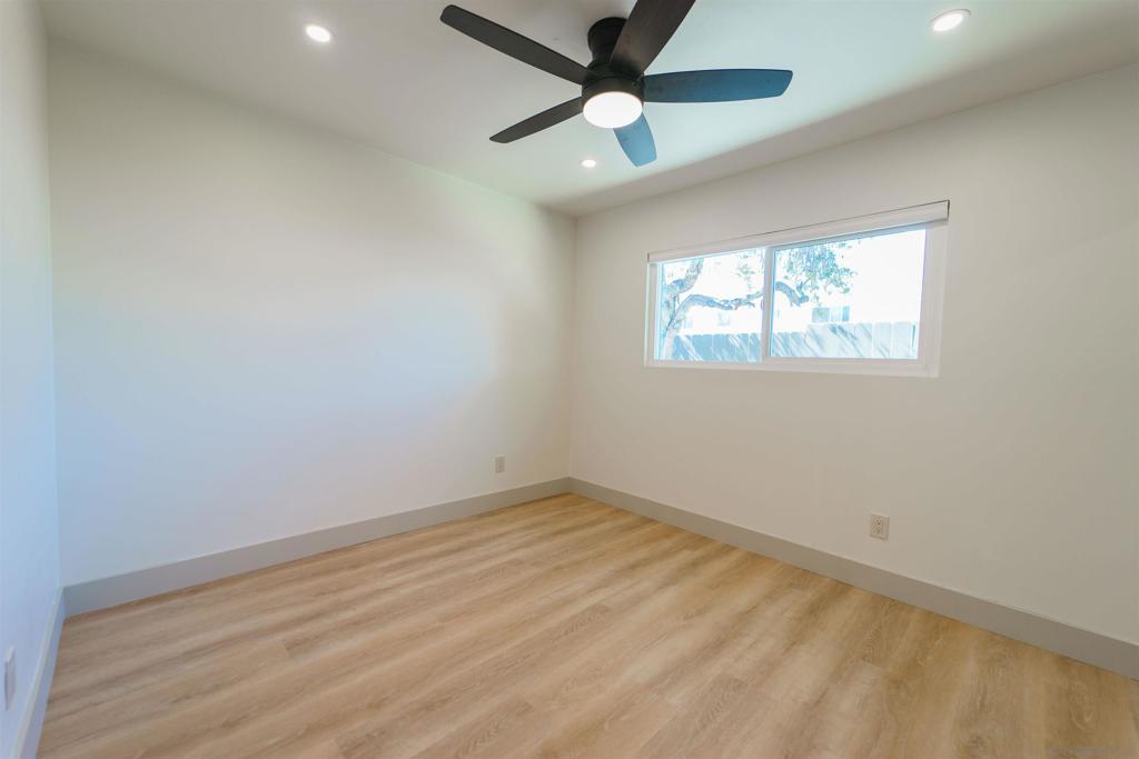 1343 Grove Ave Property Photo 33
