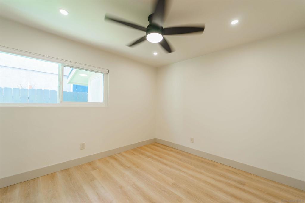 1343 Grove Ave Property Photo 40