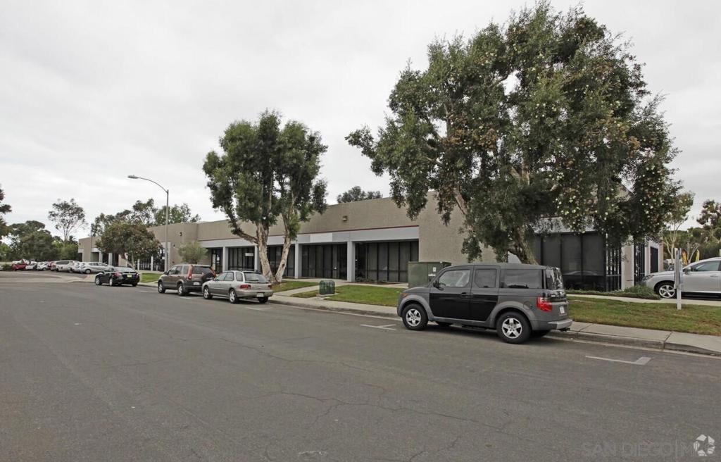 2232 Verus St Suite C Property Photo 10