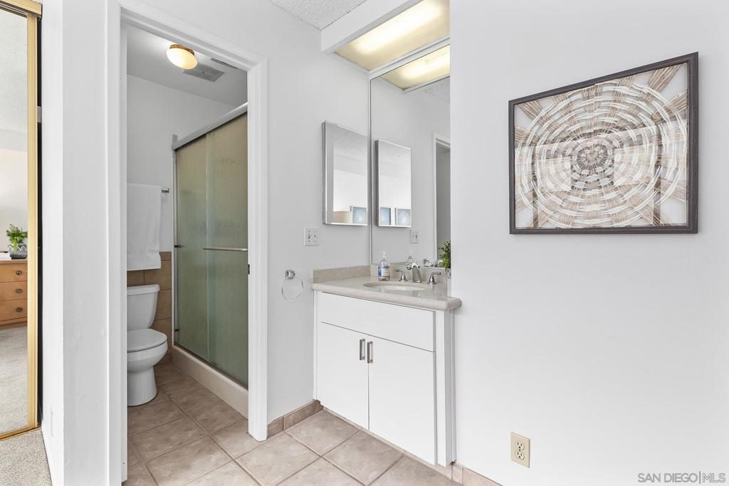 4667 Ocean Blvd 108 Property Photo 30