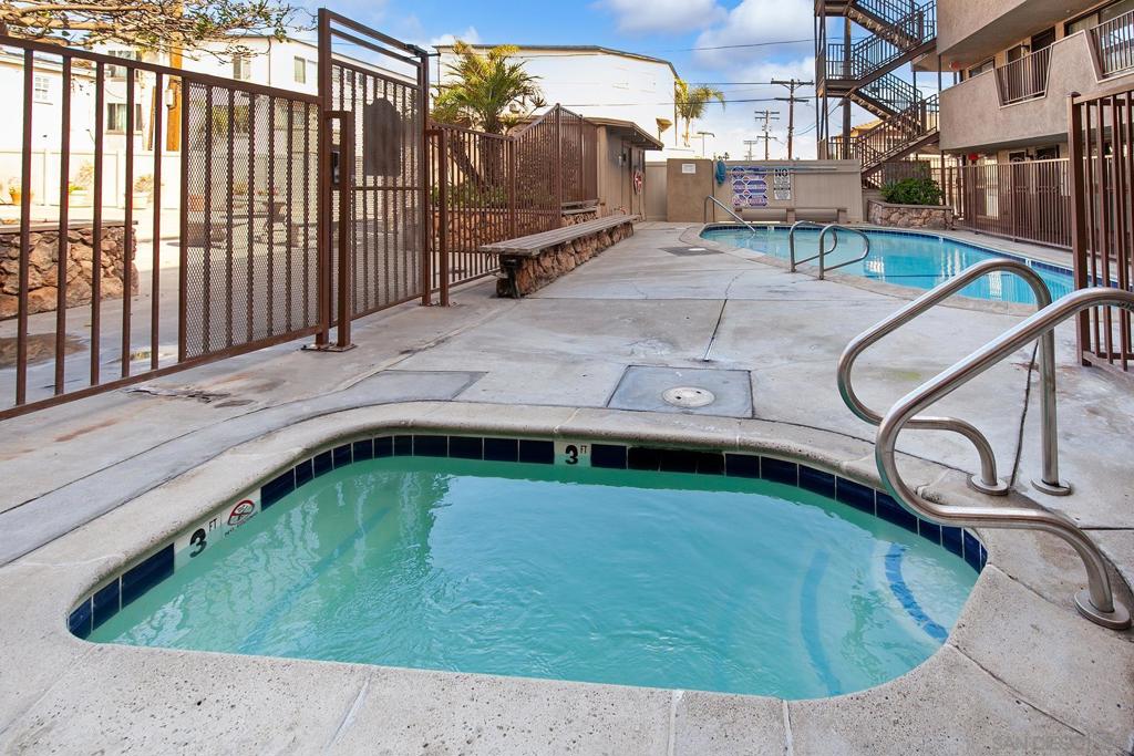 4667 Ocean Blvd 108 Property Photo 33
