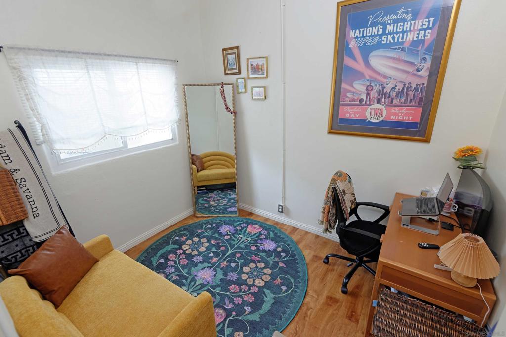 1027 Wilbur Ave Property Photo 16