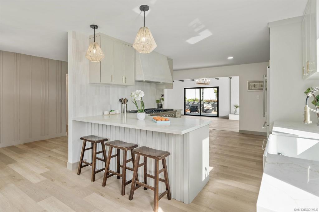 4089 Mount Everest Property Photo