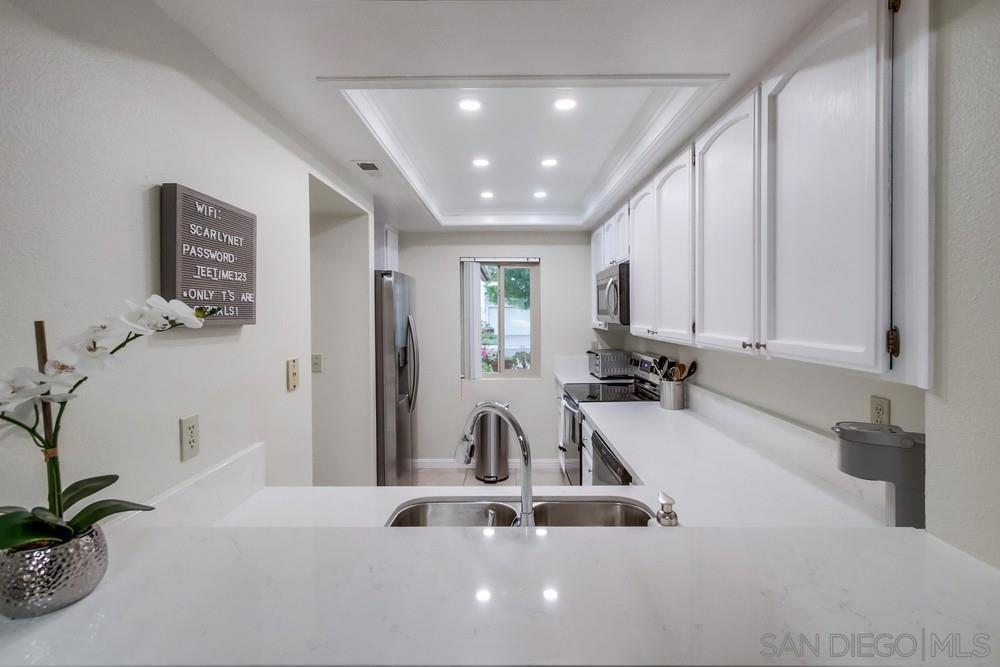 12242 Paseo Lucido C Property Photo 9