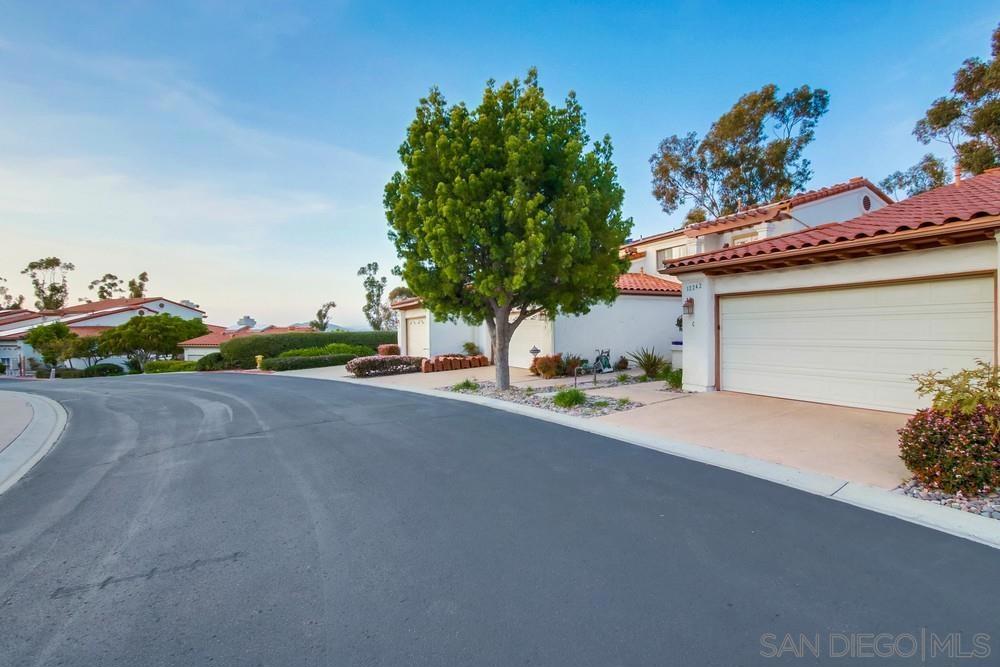 12242 Paseo Lucido C Property Photo 30
