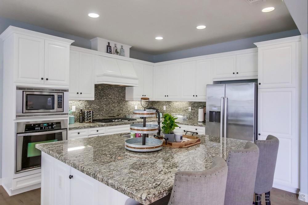 15562 Bristol Ridge Terrace Property Photo 18