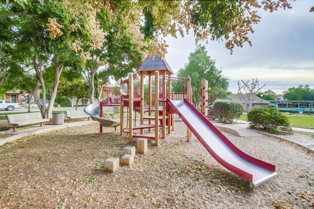 15562 Bristol Ridge Terrace Property Photo 61