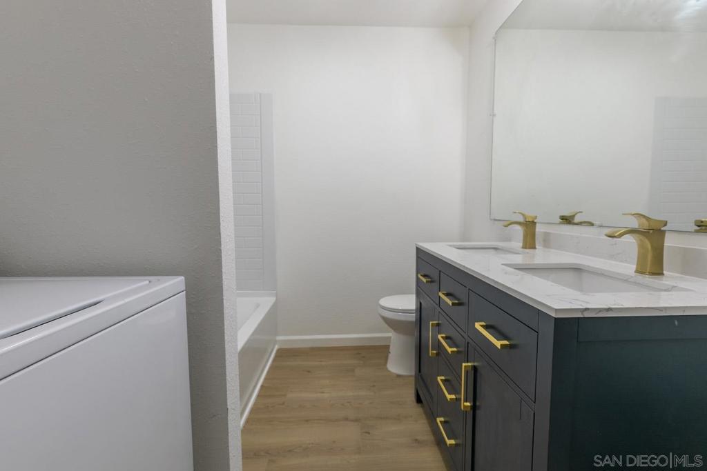 9258 Birch Street Property Photo 12