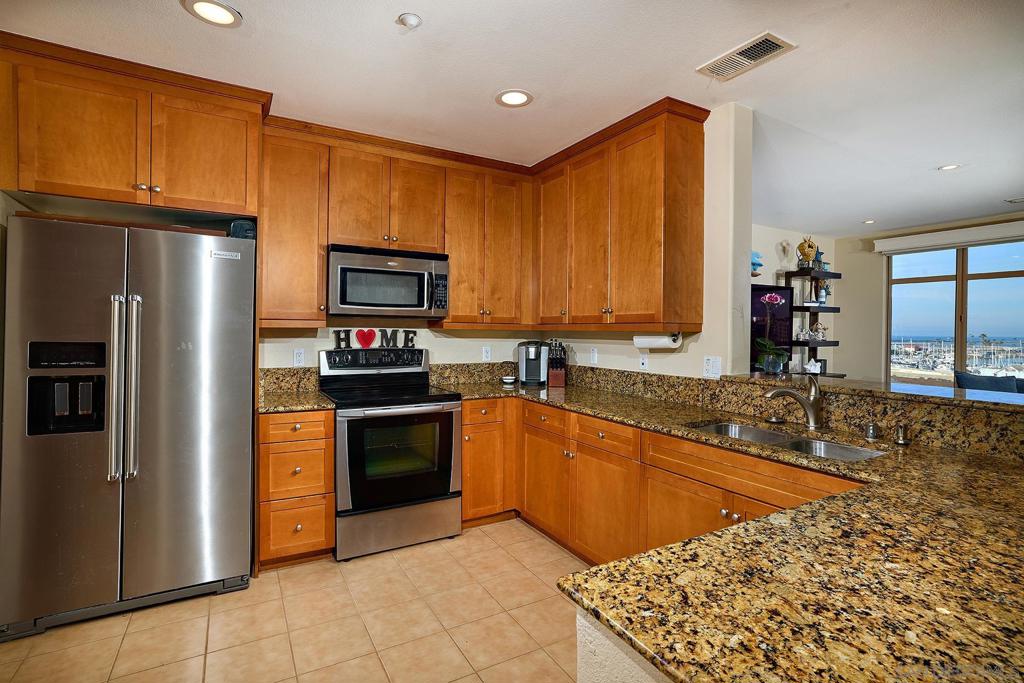 1019 Costa Pacifica Way 1403 Property Photo 6
