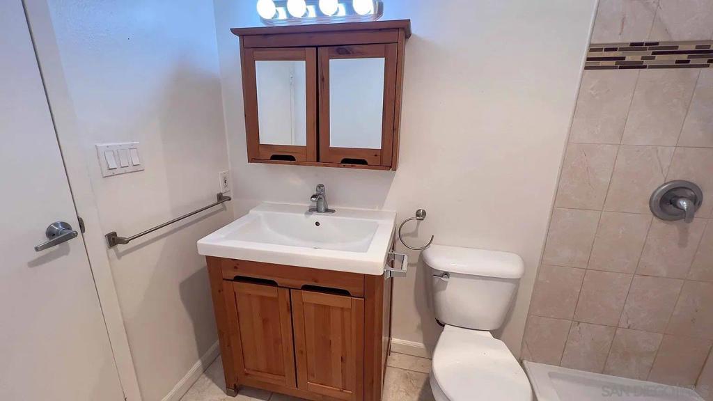 2205 Poinsettia Drive Property Photo 8