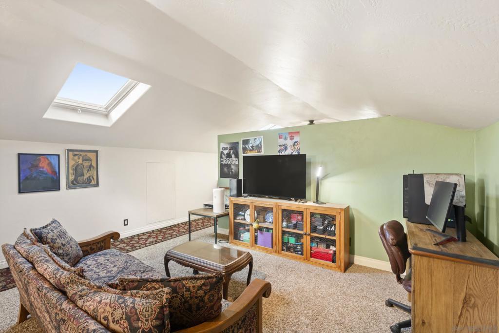 15985 87 Wood Valley Trail Property Photo 36