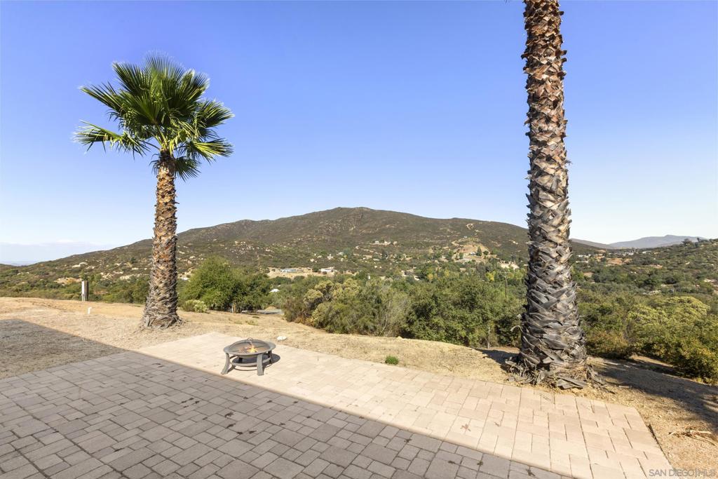 15985 87 Wood Valley Trail Property Photo 58