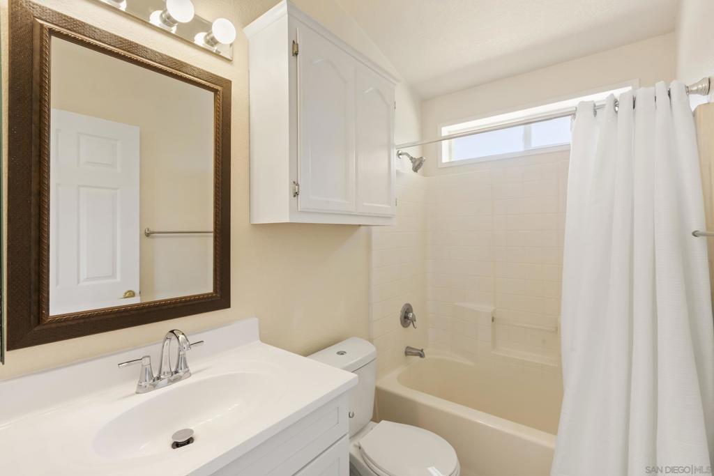 15985 87 Wood Valley Trail Property Photo 68