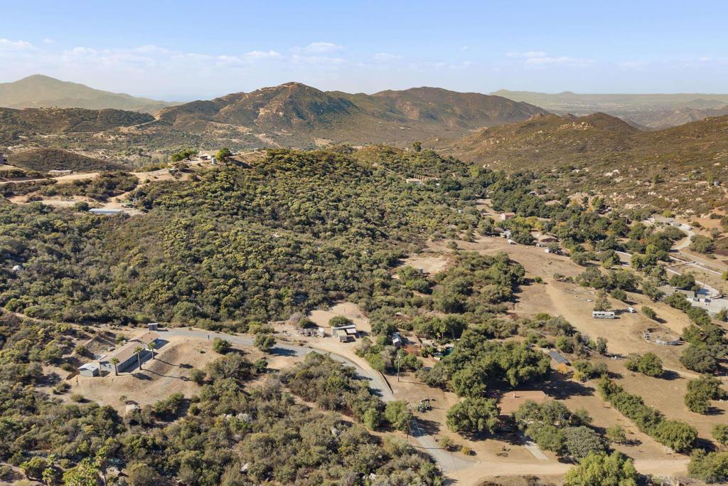 15985 87 Wood Valley Trail Property Photo 74
