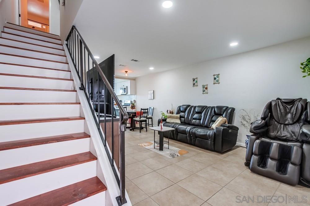 5110 N River Rd E Property Photo 20