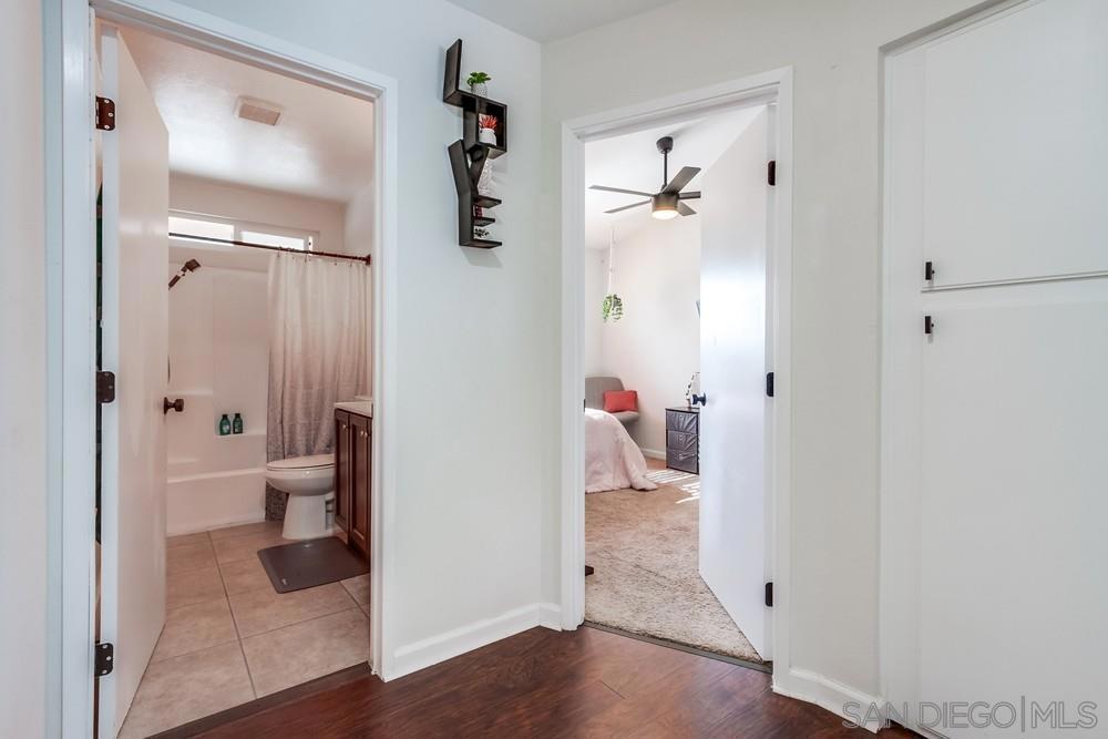 5110 N River Rd E Property Photo 26