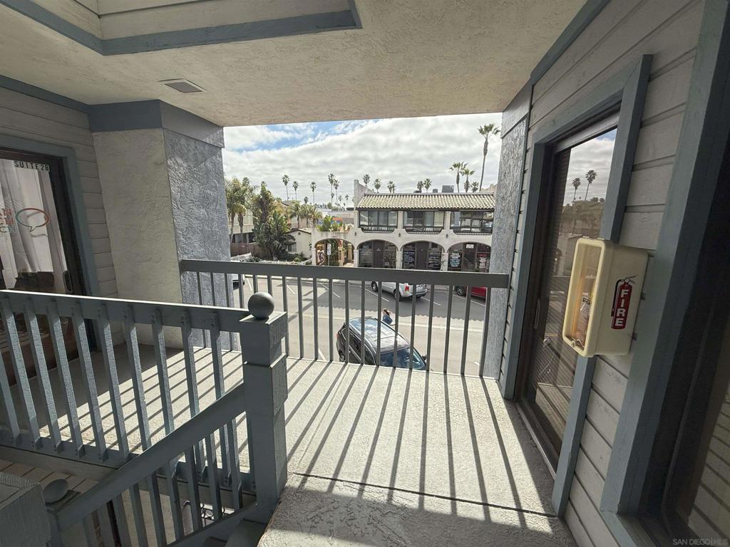 4870 Santa Monica Avenue Property Photo 4