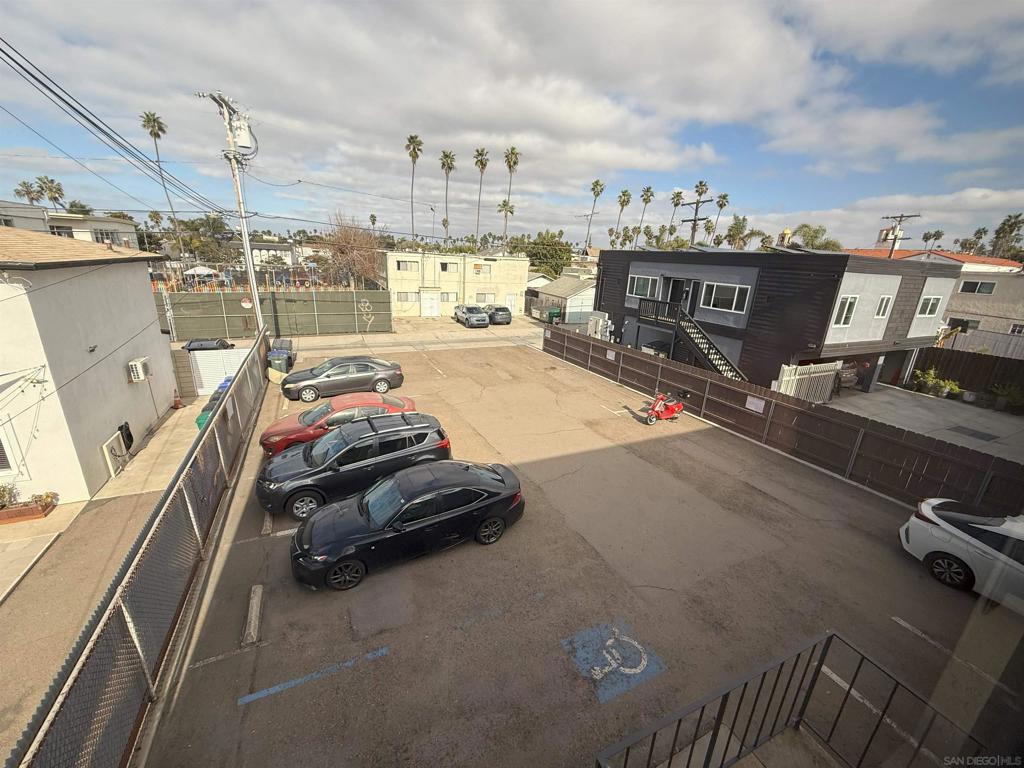 4870 Santa Monica Avenue Property Photo 6