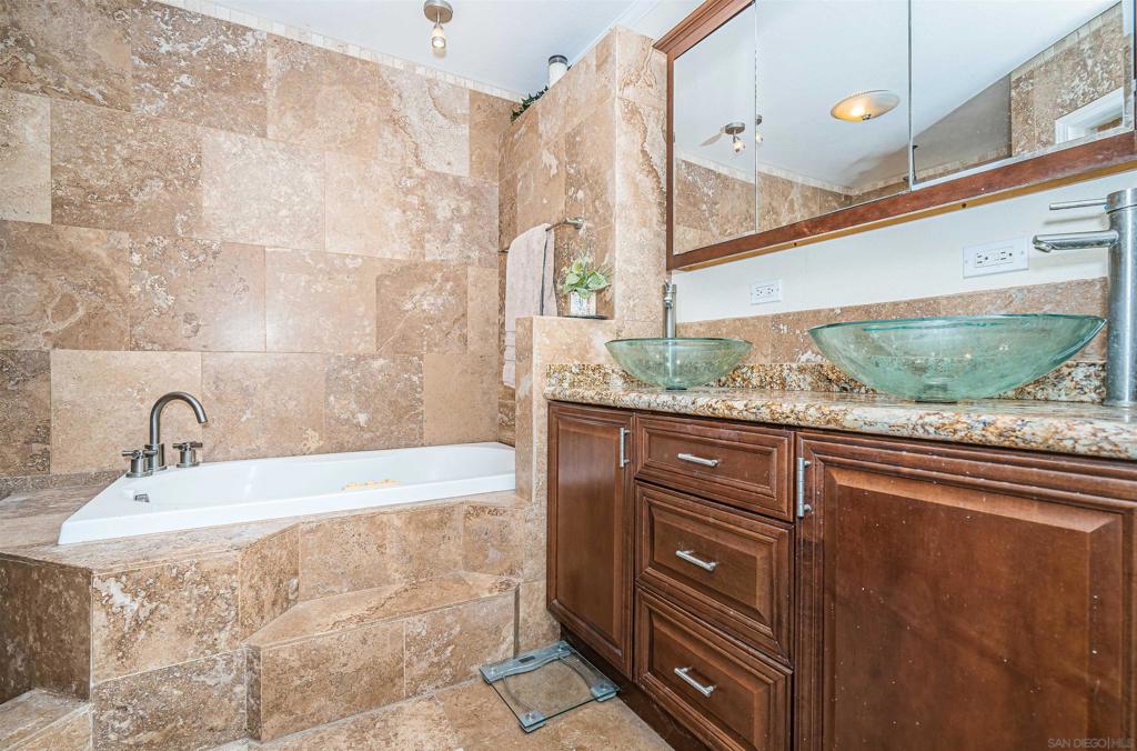 675 Dewane Drive Property Photo 16
