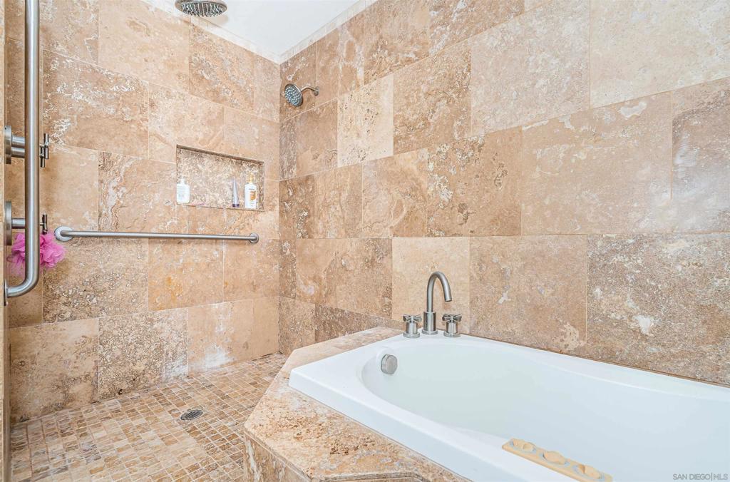 675 Dewane Drive Property Photo 17