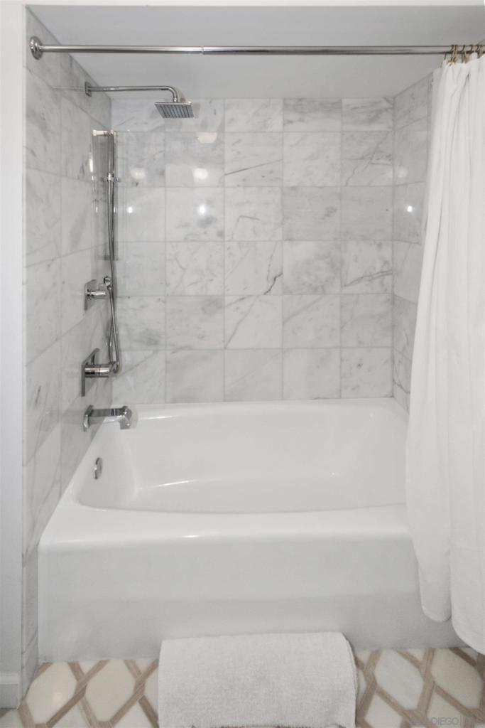 1720 Avenida Del Mundo 501 Property Photo 16