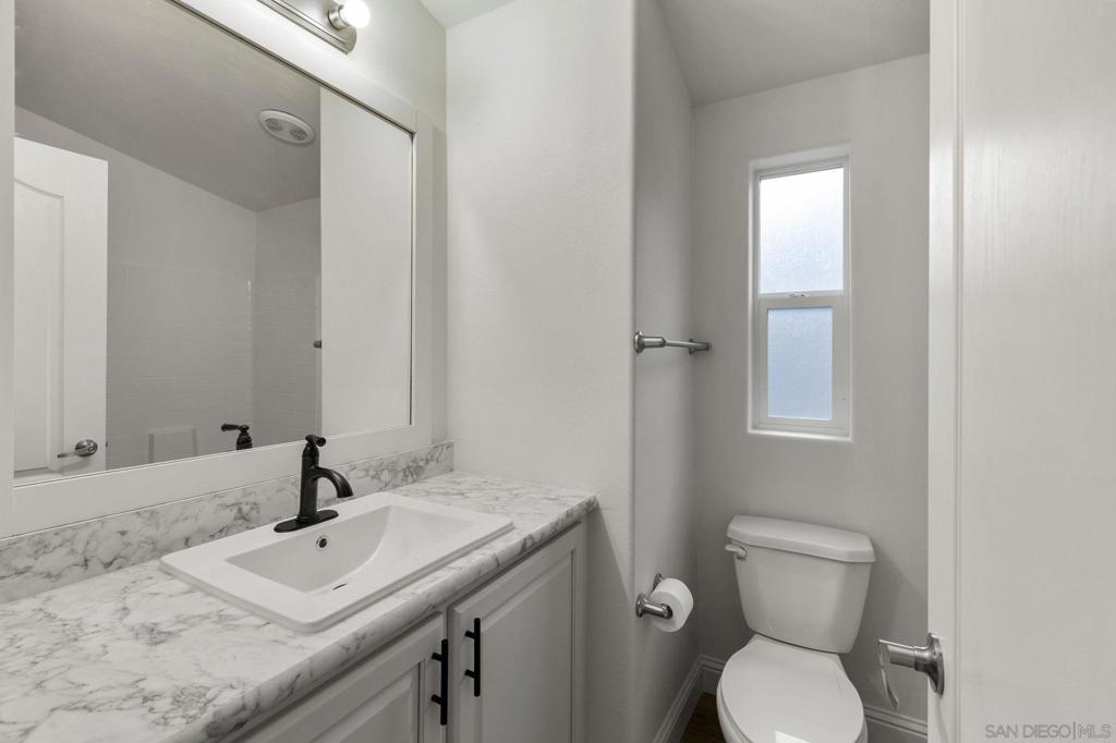 22899 Byron Rd 77 Property Photo 19