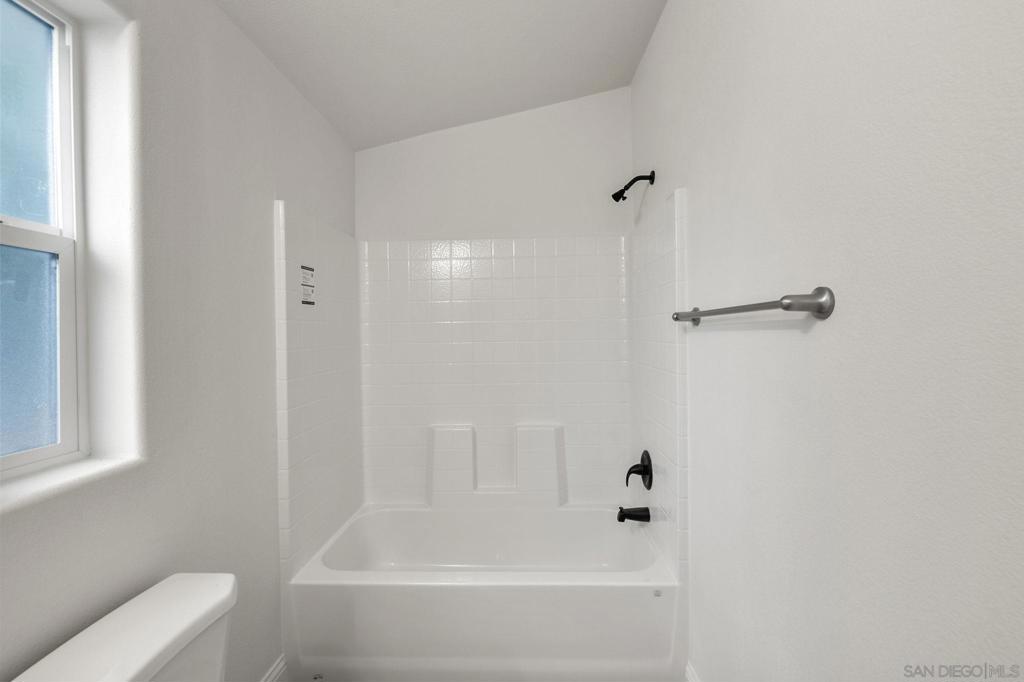 22899 Byron Rd 77 Property Photo 20