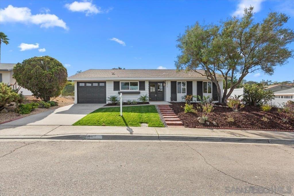 16817 Bellota Property Photo 3