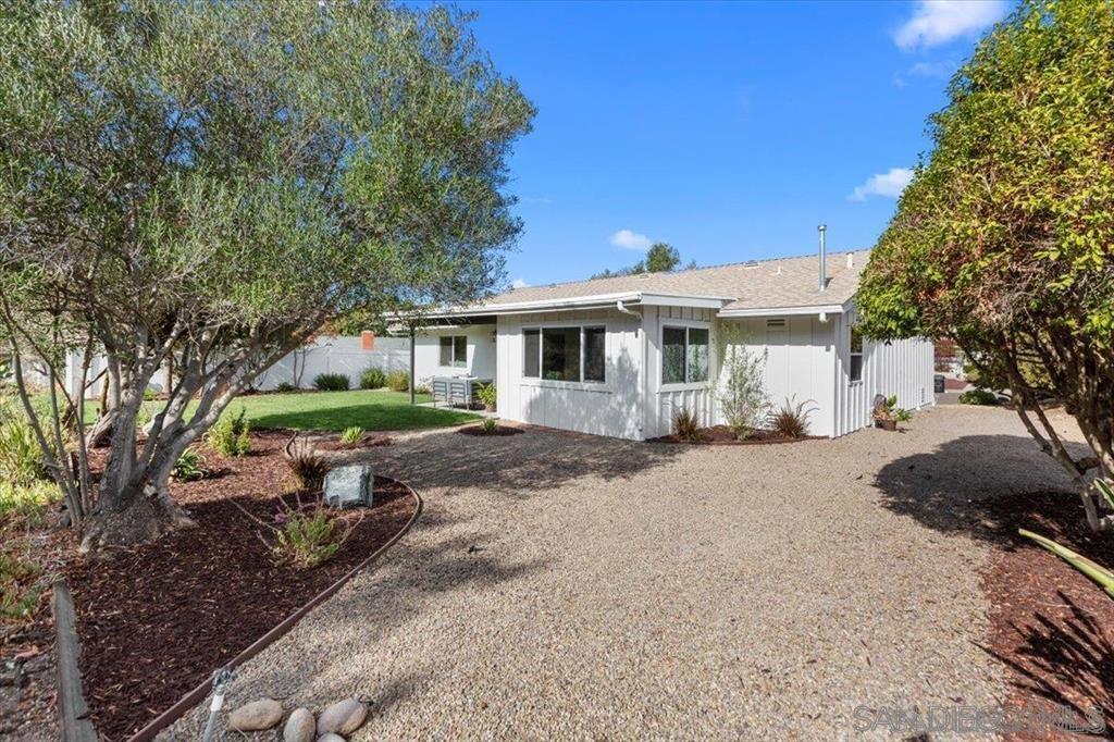 16817 Bellota Property Photo 37