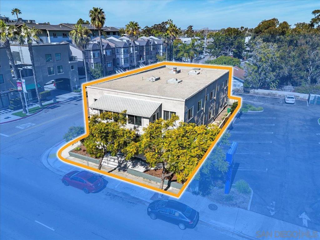 630 W Washington Street Property Photo 4
