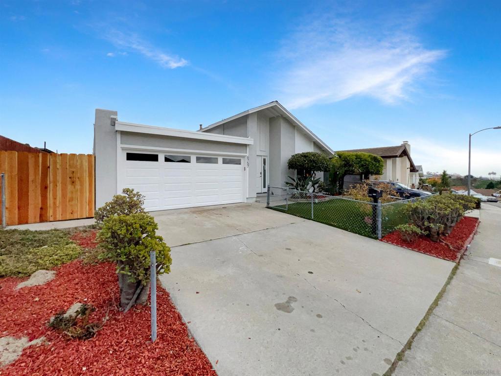 6757 Garber Ave Property Photo