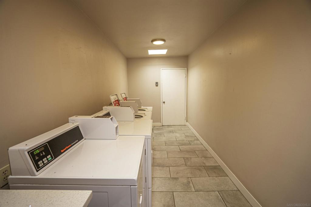 5747 Lauretta St Property Photo 27