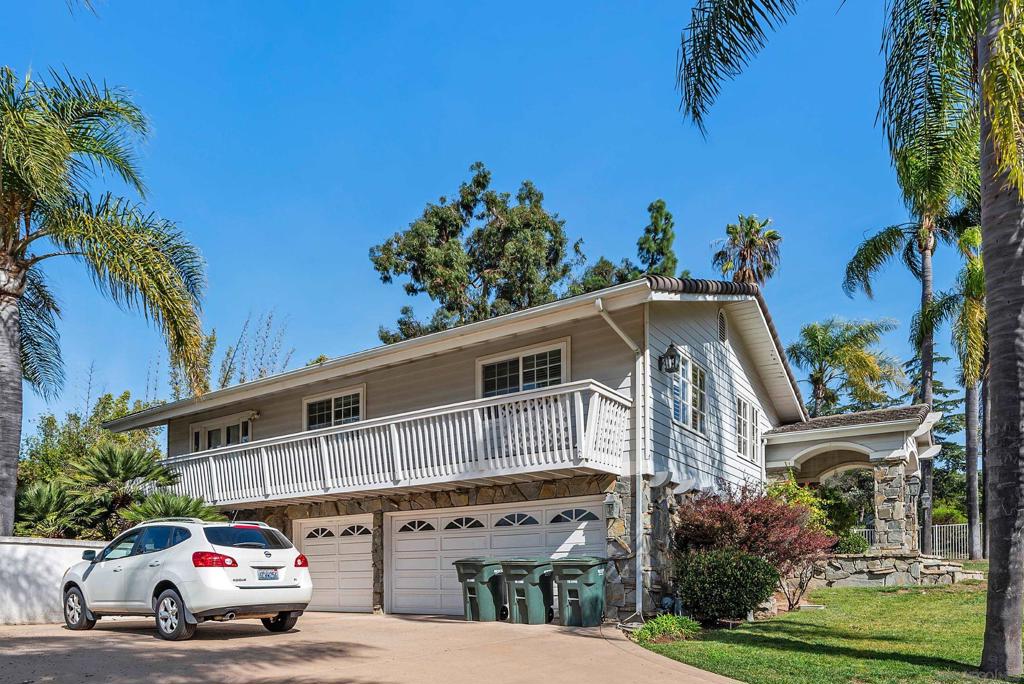 13338 Arroya Vista Property Photo 4