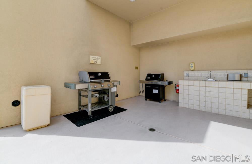 650 Columbia St 411 Property Photo 27