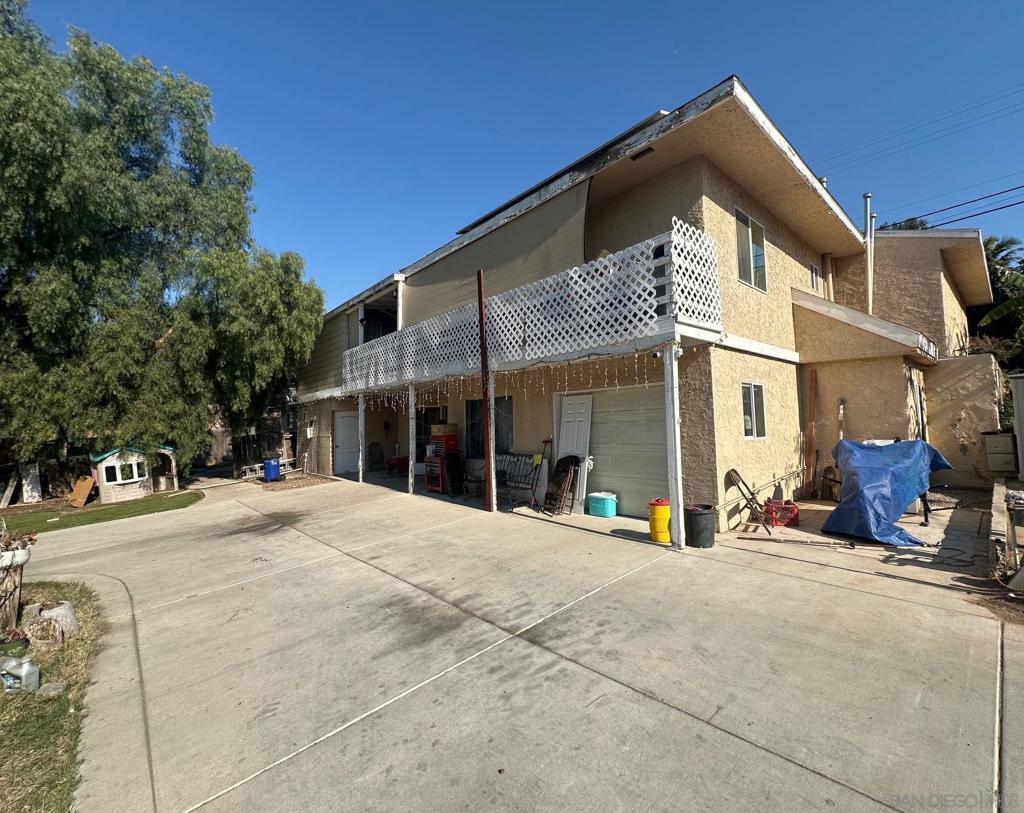 223 S Stagecoach Lane Property Photo