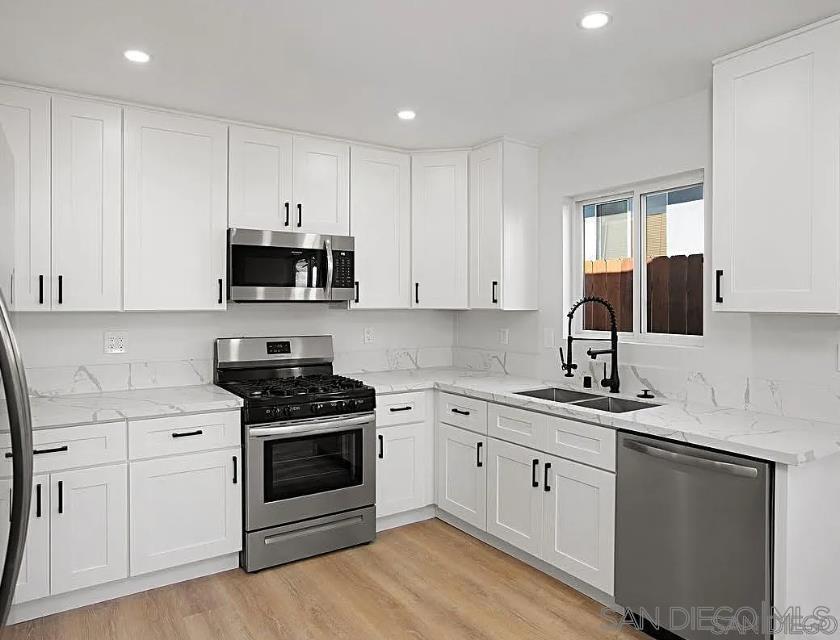 1009 9th Street Unit 1 Property Photo 7