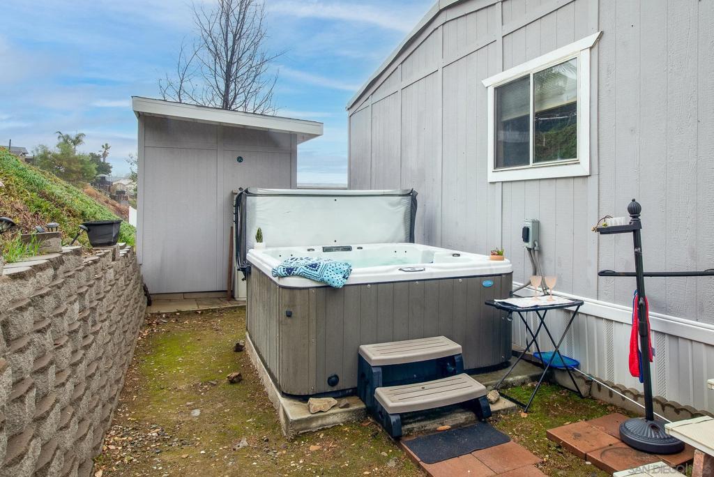 9395 Harritt Rd Spc 39 Property Photo 32