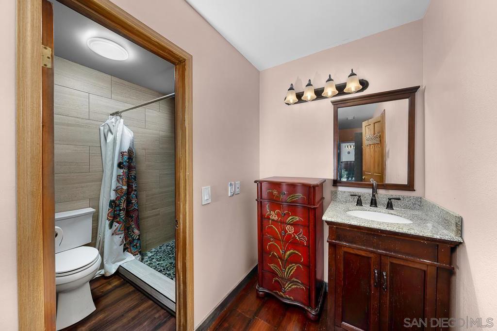 1410 Crestridge Dr Property Photo 31