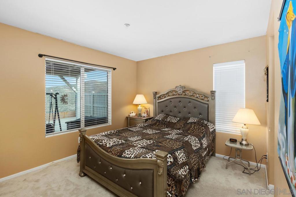 10021 Destiny Mountain Ct Property Photo 18