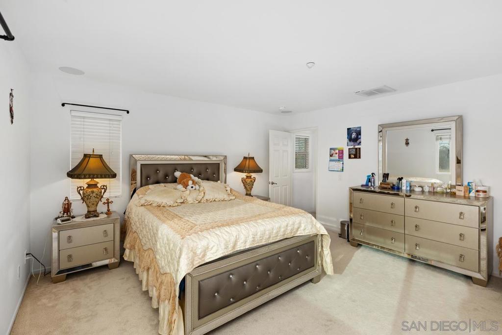 10021 Destiny Mountain Ct Property Photo 29