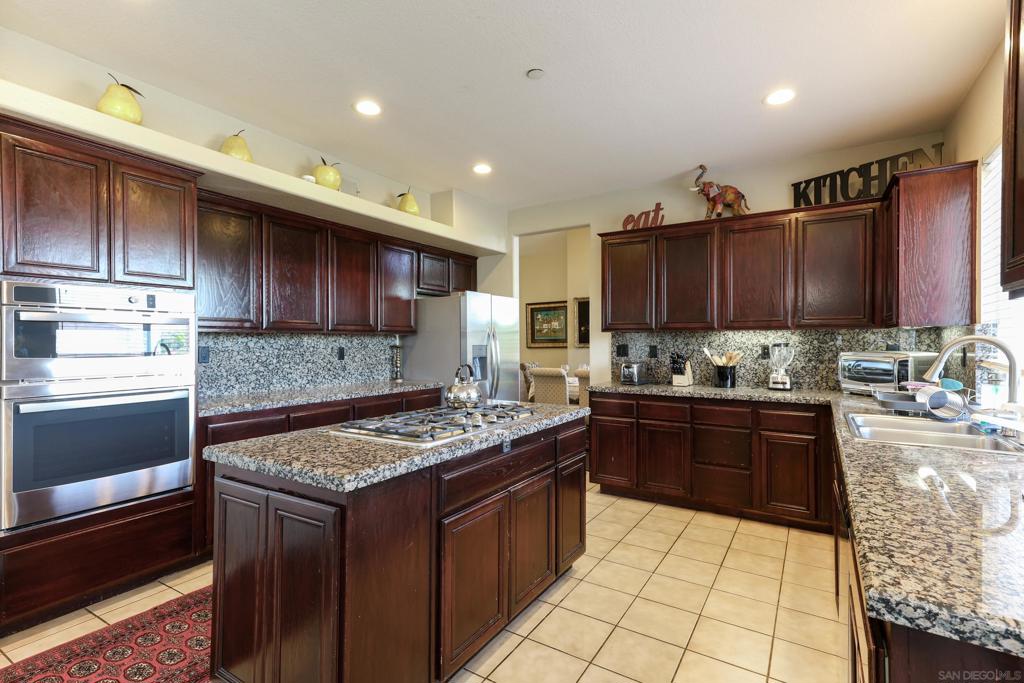 2905 Greystone Ct Property Photo 69