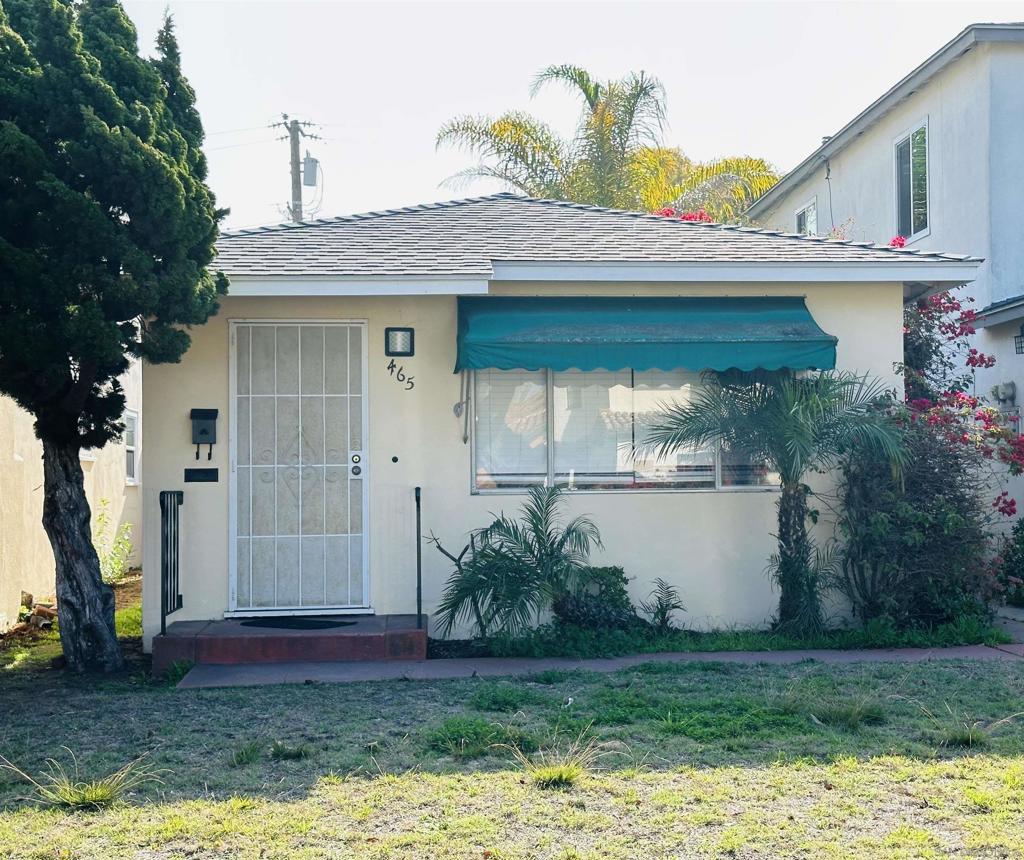 465 469 E Avenue Property Photo