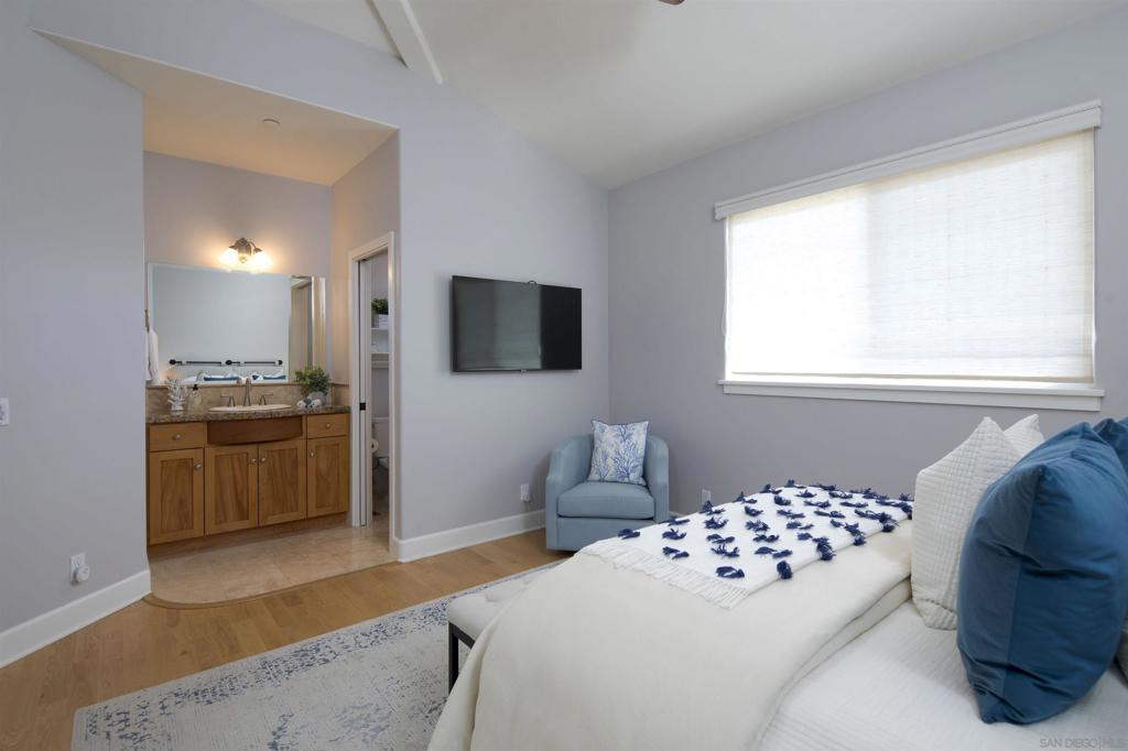 145 3rd Street Property Photo 20