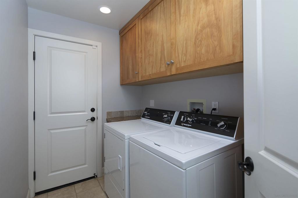 145 3rd Street Property Photo 27