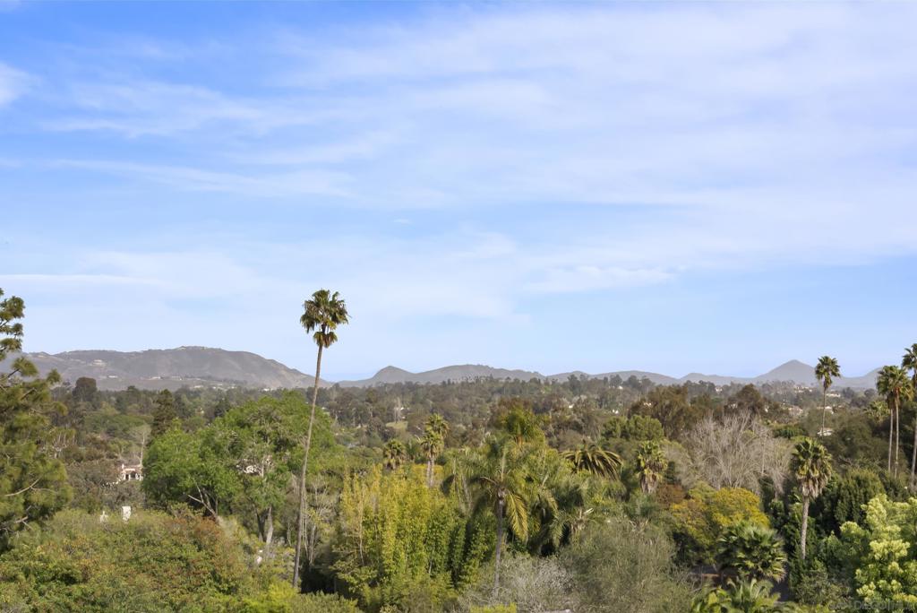 5508 Avenida Maravillas Property Photo 20