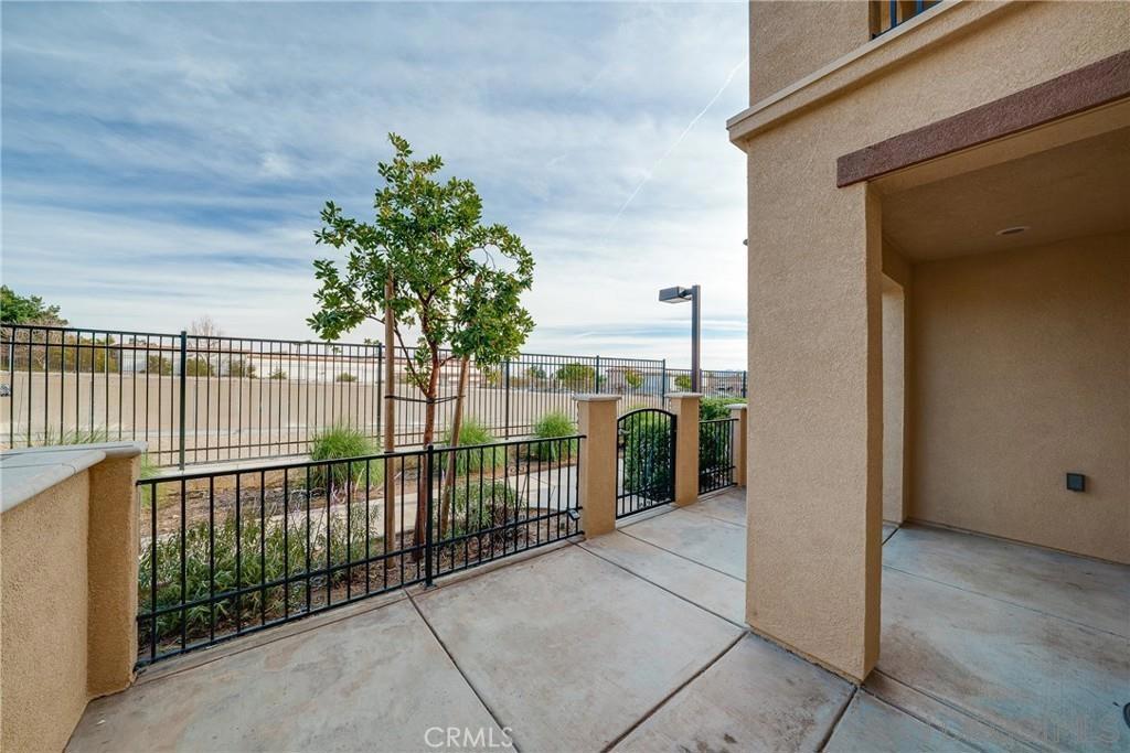 8011 City View Pl Property Photo 4
